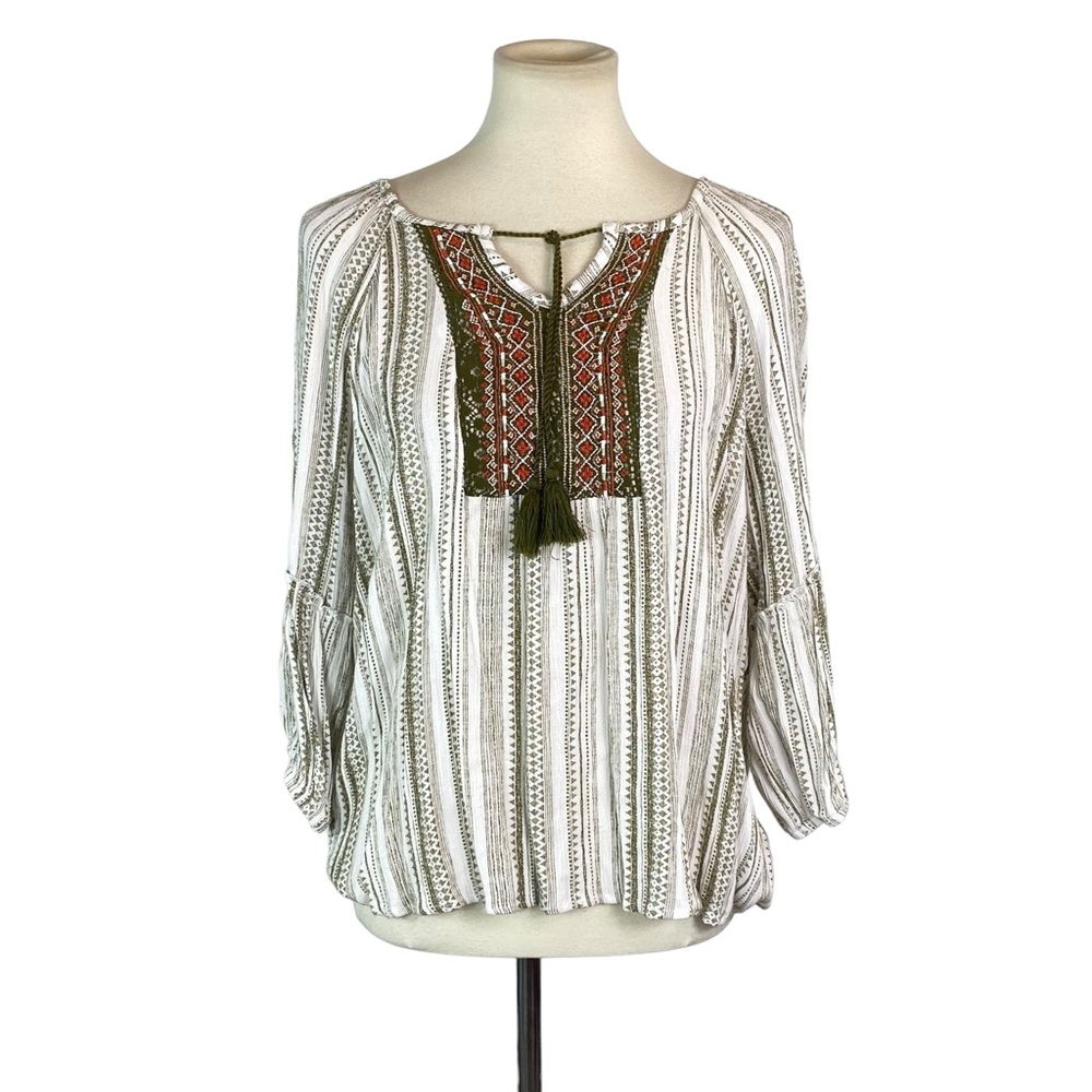 Woman’s Dylan Ryan lightweight Aztec print peasant top size XL